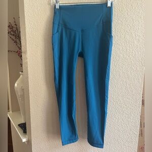 Lululemon leggings 25” with pockets size 6